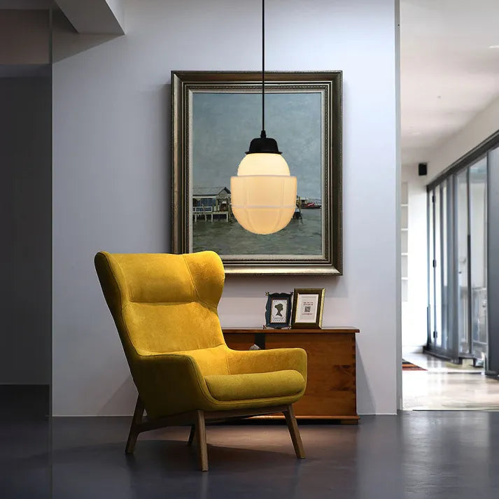 BrillLuma - Vintage Mælkehvidt Glas Geometrisk Krukke Vedhængslampe til Stilfuld Boligindretning